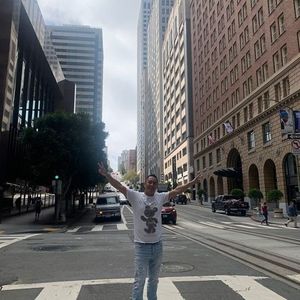 Meet your Posher, Hermes